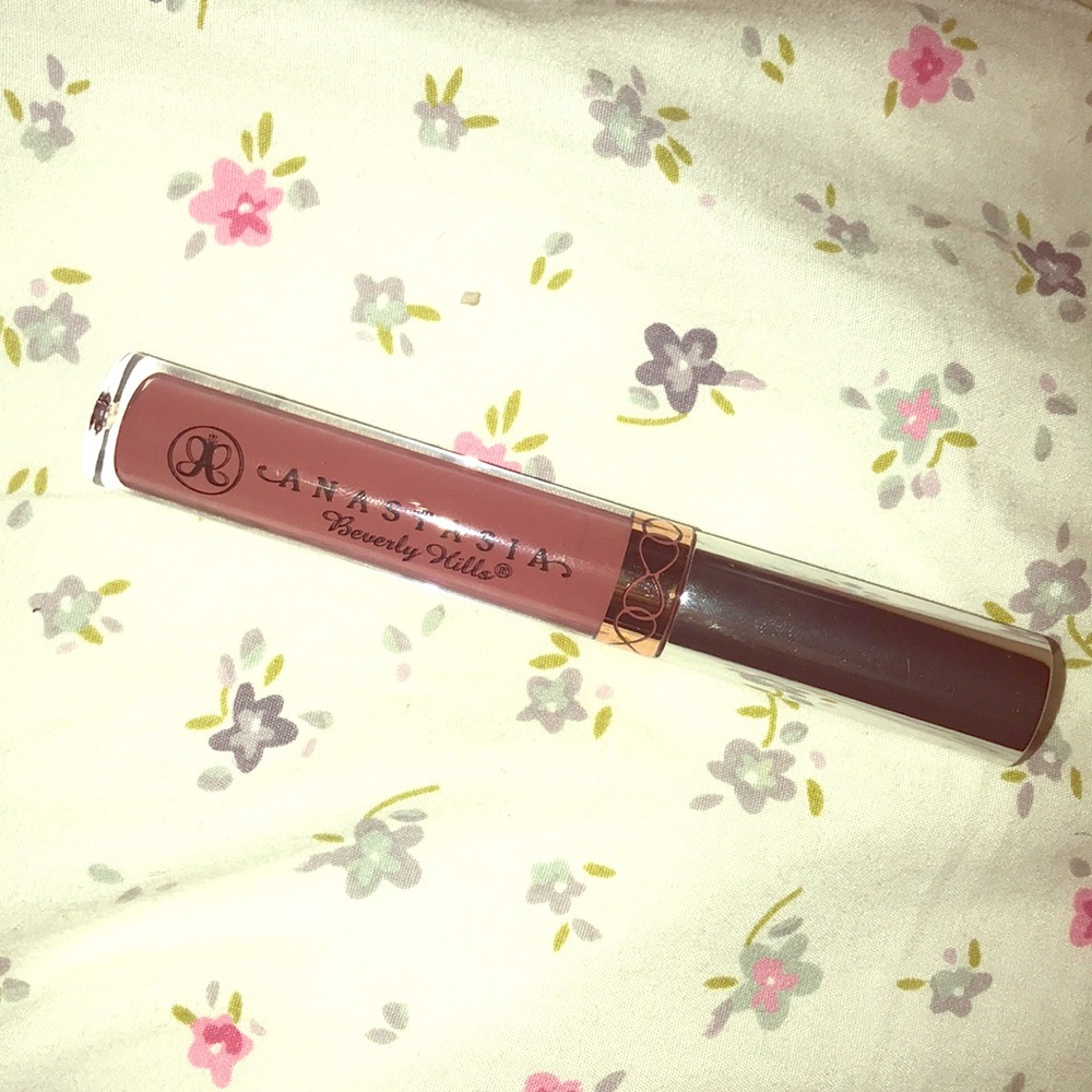 Anastasia Beverly Hills liquid lipstick